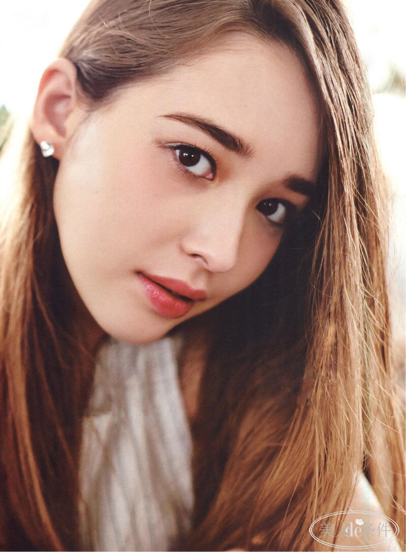 看完你会放弃瘦脸针！小颜美妆真的只需1分钟！