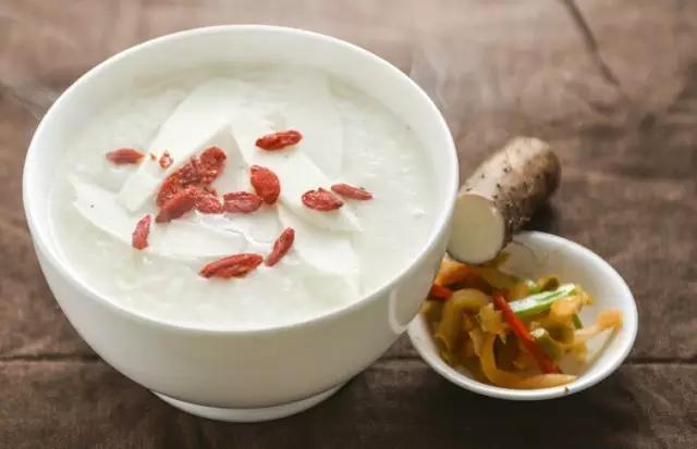 2分钟教你看舌象,学会看舌能及早了解身体健康状况