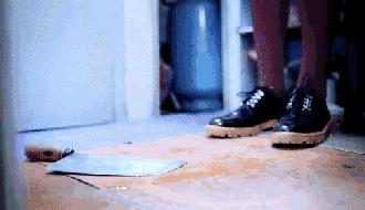 关关早睡早起,关关睡不醒变身