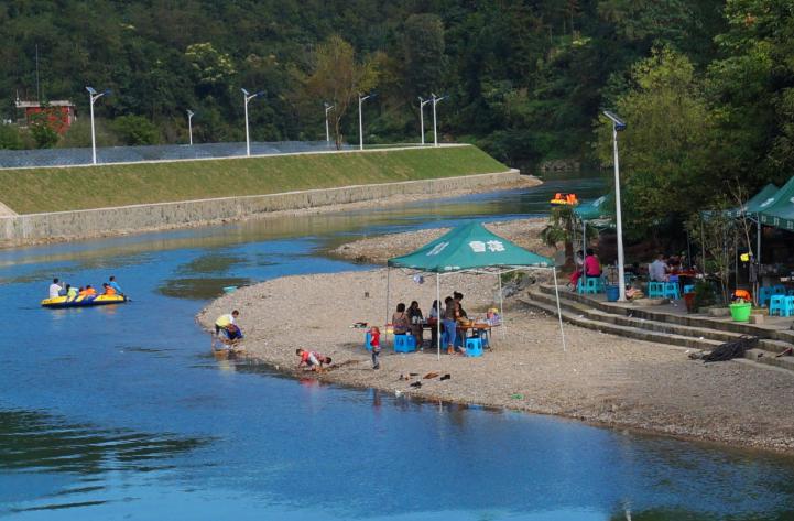 贵州旅游·探幽洒金谷，悟道在福泉