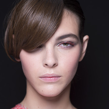 vc377美白淡斑精华旗舰店,最好用的美白淡斑精华