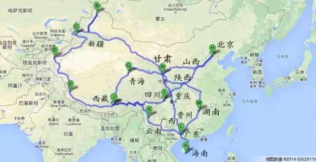 旅行叫他变沧桑，也叫他犯二，但还是死性不改