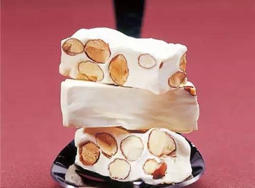 照着买就对了！旅行中最受欢迎的手信