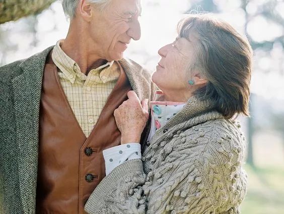 别再穿棉服了,别再穿不保暖的秋衣