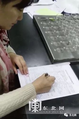 你办年货的“哈达”果菜质量咋样？200次检测显示：有一种家家必买菜“有风险”