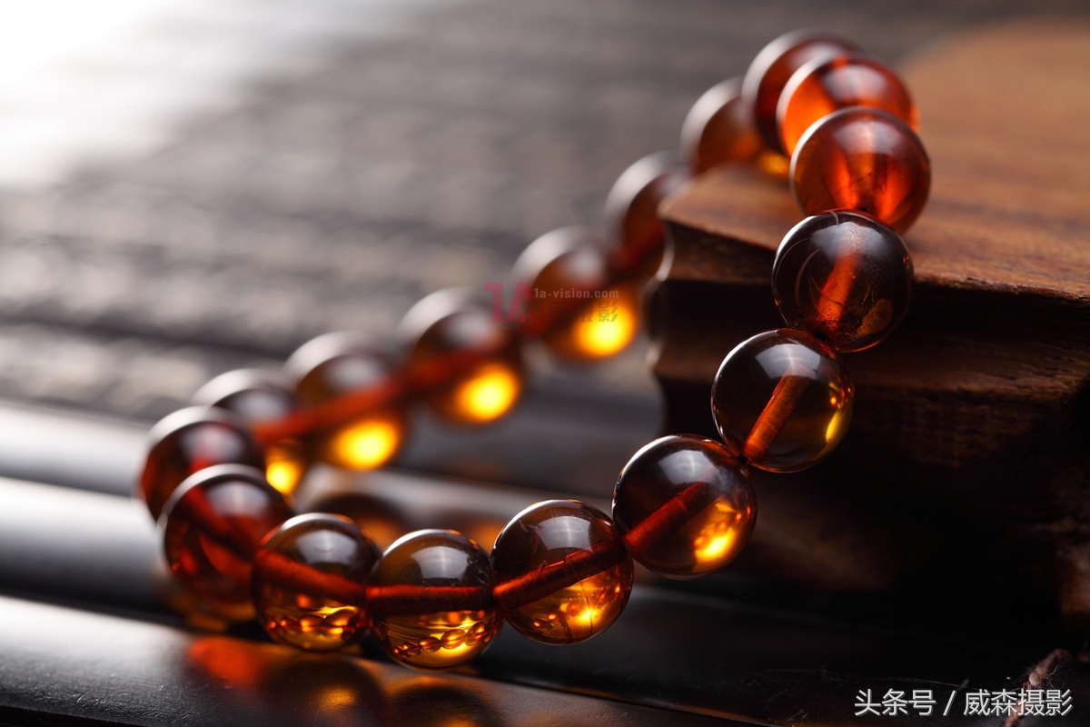 珠宝摄影之中的玉器拍摄技巧,如何给珠宝翡翠拍照