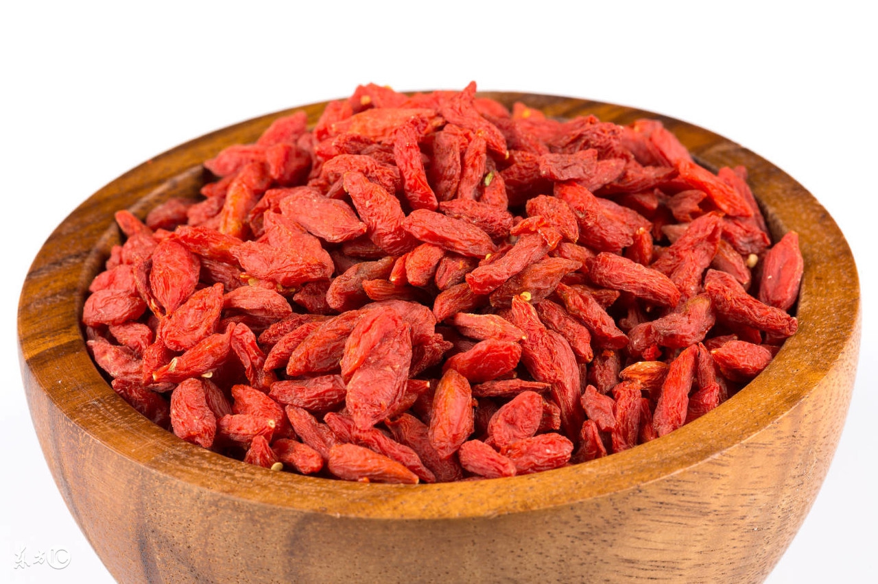 男人要吃什么补品才能强壮身体,50岁男人吃什么补品效果好