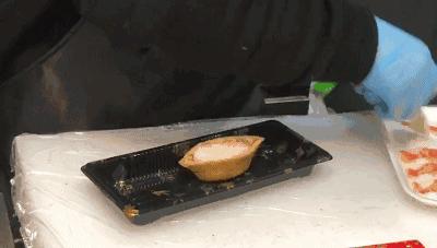 宁波小伙放弃7年国企铁饭碗,转行杀鱼,现在怎么样了?