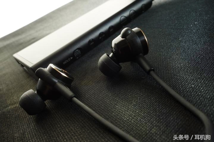 低音浑厚下沉有力的音箱,索尼xbaz5有什么用