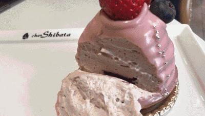 蛋糕也玩Cosplay？真探社上演真人版切“水果”！