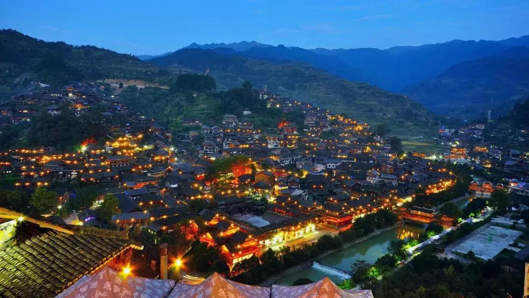 成都到贵州游玩的景点推荐理由,从成都到贵州旅游攻略自由行