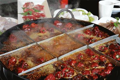 重庆凌晨还可以吃的火锅,凌晨两点才吃上第二顿饭