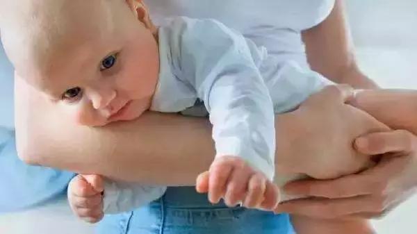 摇晃孩子可以促进前庭功能发育吗,儿童前庭平衡转圈训练