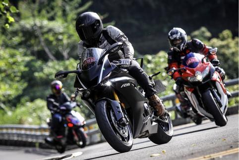 迟来的开箱雅马哈MT-07一万公里心得