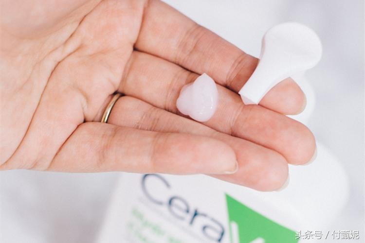 洗得干净不假滑的洗面奶推荐,洗脸很清爽的洗面奶推荐