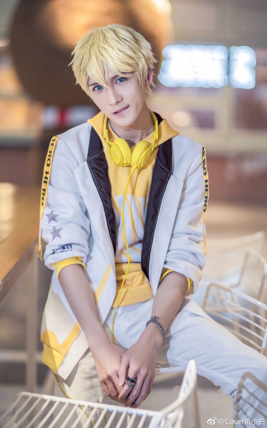 coser希小白和沈辞关系,恋与制作人周棋洛场景探索