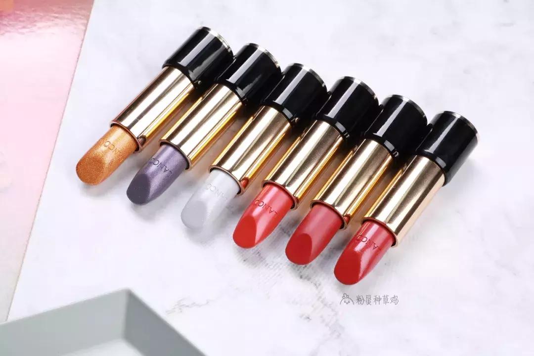 情人节收了一堆礼物,情人节送什么口红香水合适