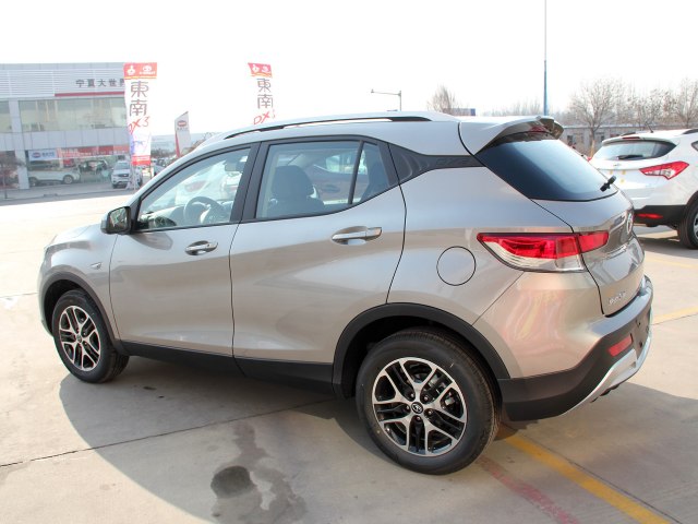 东南汽车东南dx3有esp吗,东南dx3是小型还是紧凑型suv