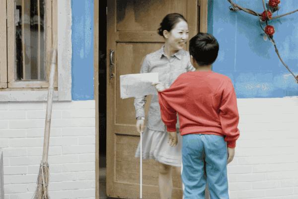 怀念那个没有互联网的年代，1980年的日子，00后看了都想哭！