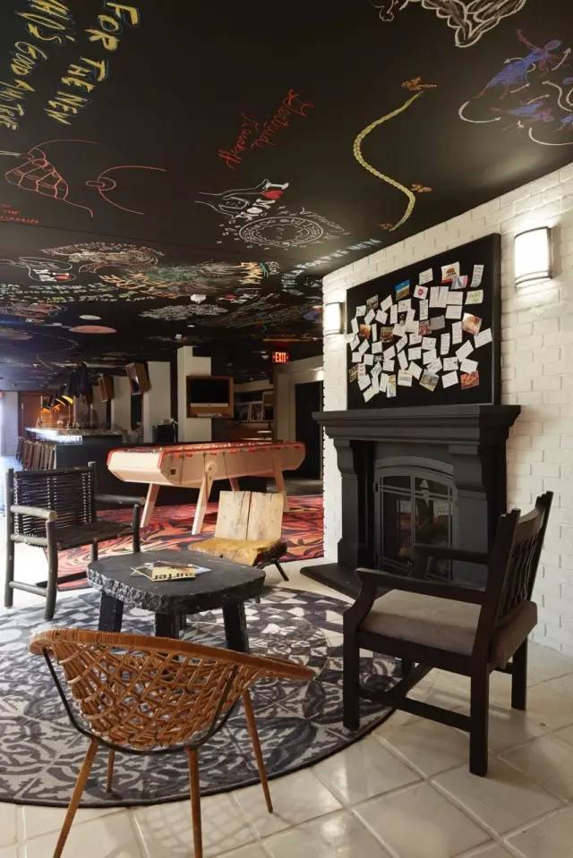 璁捐濡堝椁愬巺,璁捐濡堝鍘绘晳鍦虹殑鐗囨