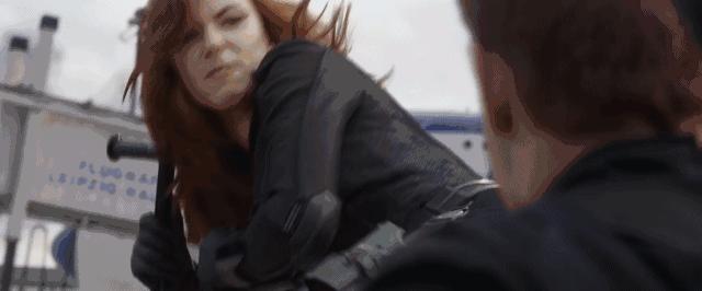 天了噜！我们发现了黑寡妇的淘宝收藏夹｜波妹夜话