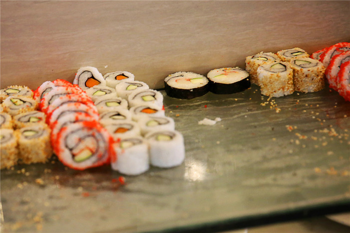 周末越南团进入东兴旅游,节假日去越南旅游怎么样