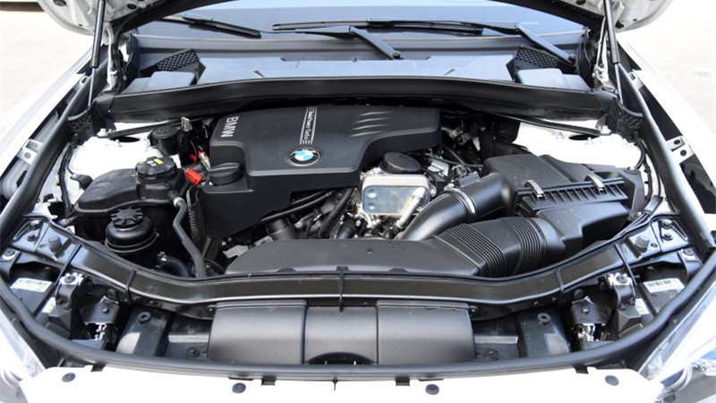 宝马X1：绝佳的操控性能，但用料方面把这车拉低了一个档次