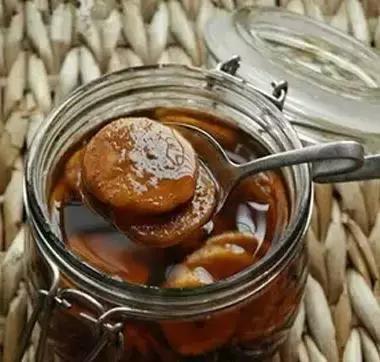 女人真的都该买香蕉，它比黄瓜好用多了！