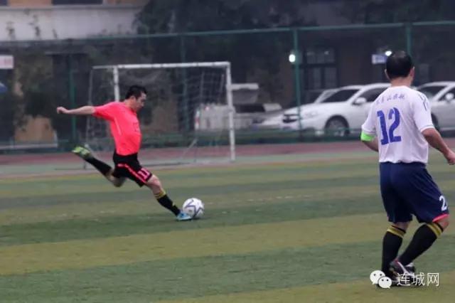 雨中激情的奔跑！连城主场1:0战胜奥克队！