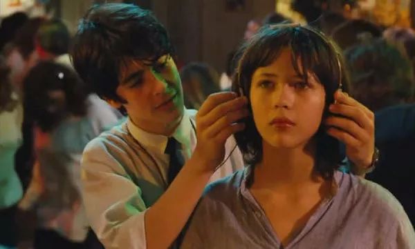 LiveWalk｜用一首歌托住那沉甸甸的回忆