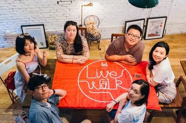 LiveWalk｜用一首歌托住那沉甸甸的回忆