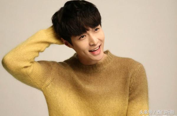 央视春晚主持人阵容没有朱军董卿，网友：少了他俩还*春叫**晚吗