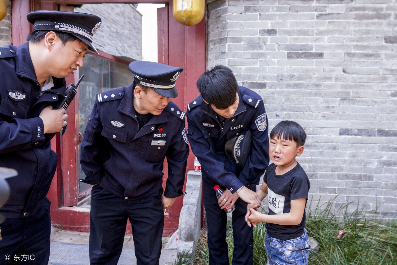 哪些方式能当警察,当警察什么警种最好