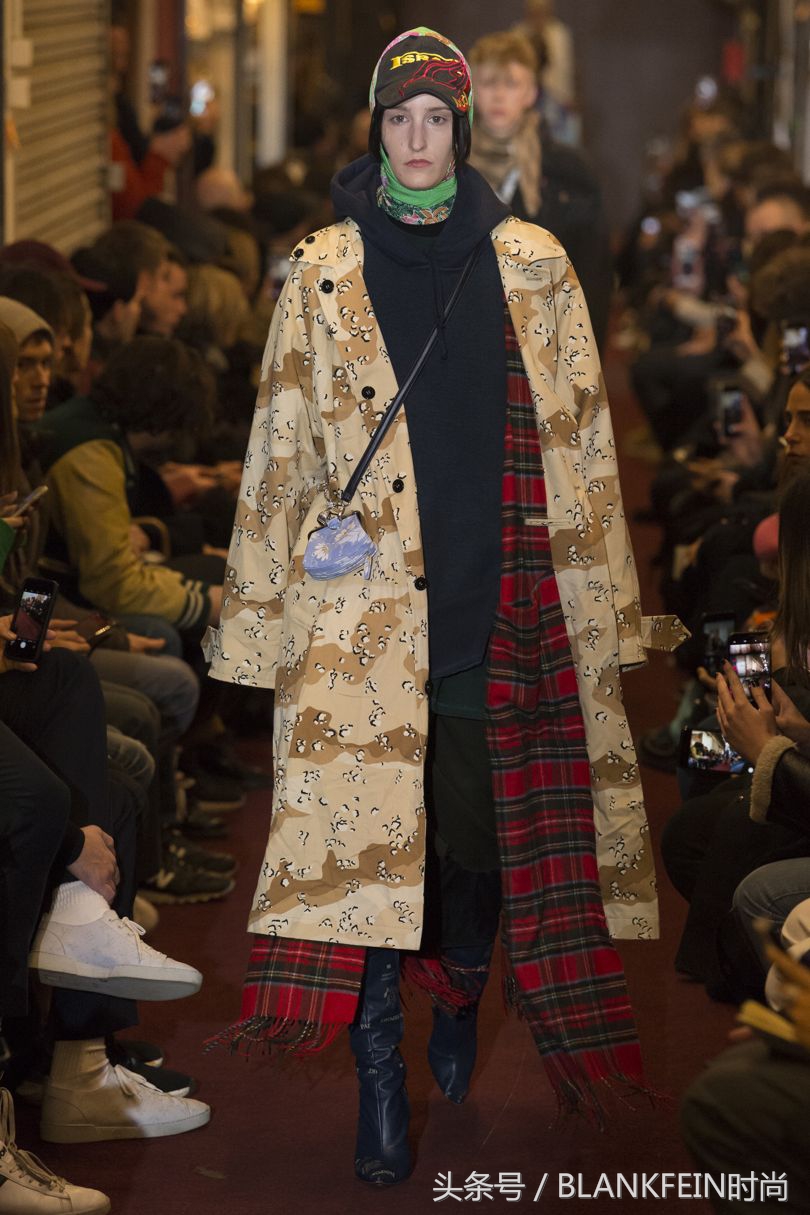 时装周eliesaab秀场,vetements男装发布会