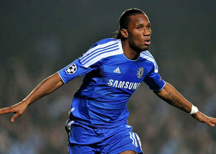 比利时都有哪些明星,比利时球星阿扎尔撞脸