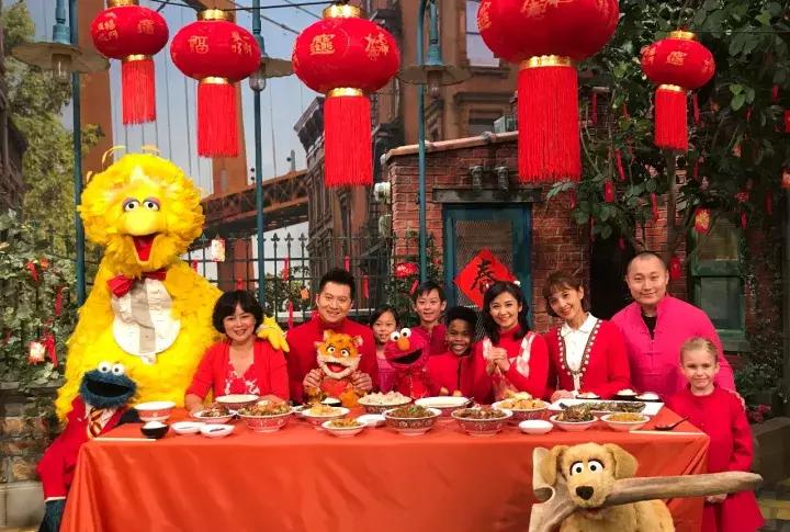 走起~今晚18:30拿出手机摇一摇,《过年啦》惊喜来袭!