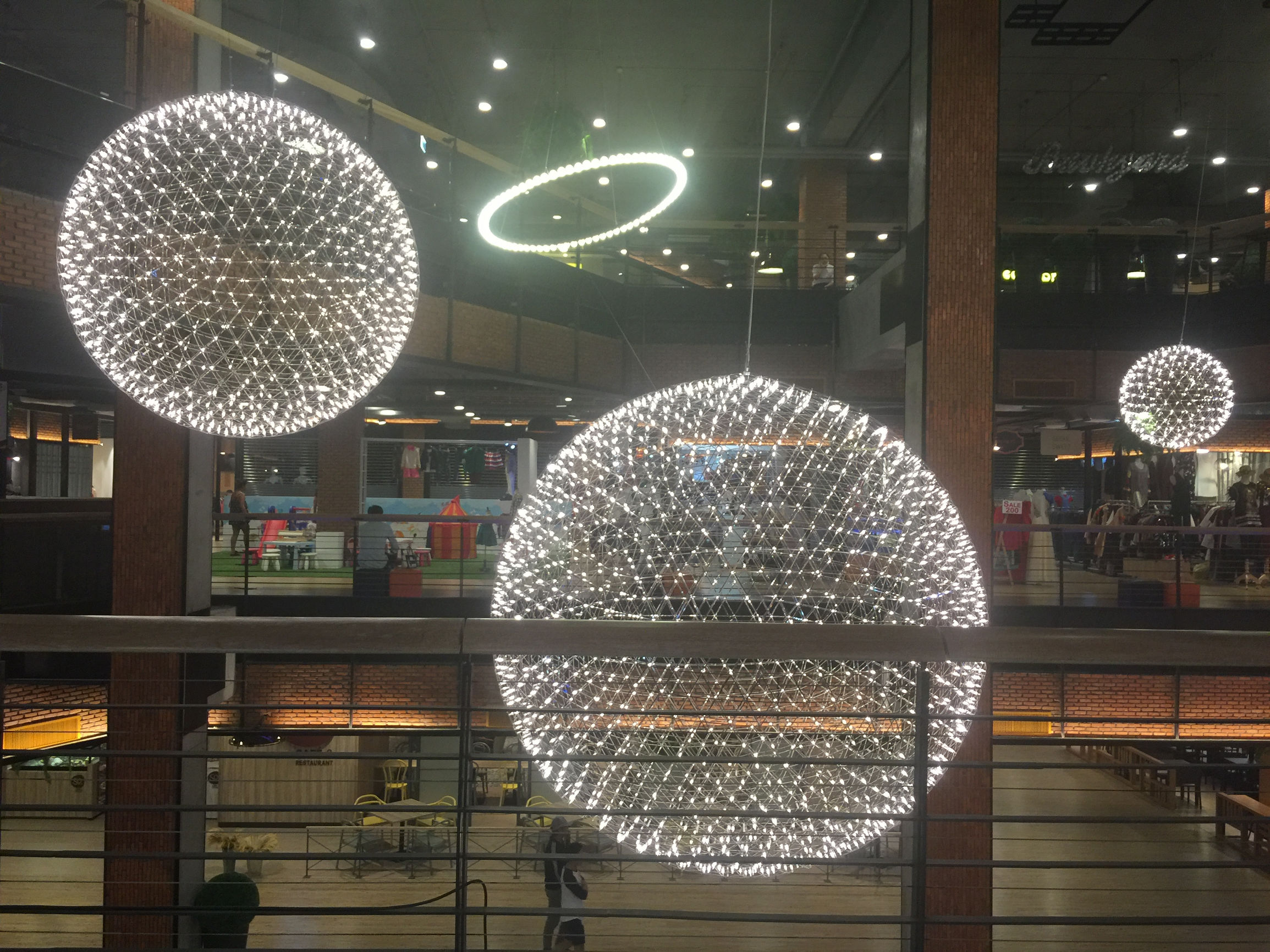 来曼谷推荐酒店,来曼谷一定要去哪里