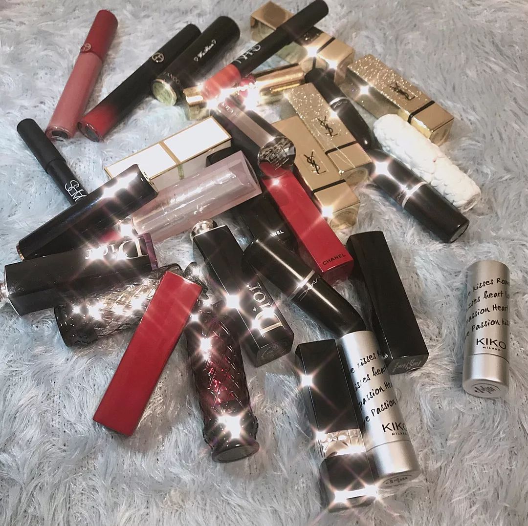 每月圆桌｜我们收集了340个口红故事，有哪一个治愈了你？