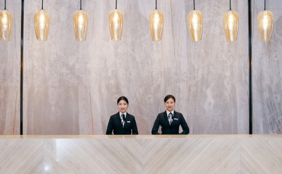 当平台“连接”成为社会个体内心戏“好邻居”真的可以击中人心