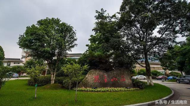 南京超豪华的五星级套房,南京卧室奢华高档