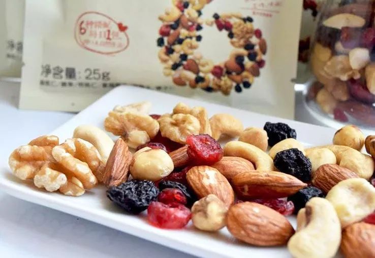 10种超好吃的年货零食推荐，用味觉上的小惊喜，重拾过年乐趣