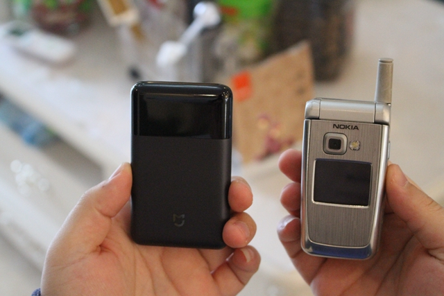 小米剃须刀f1-bk和s300有区别吗 (小米电动剃须刀能用几年)