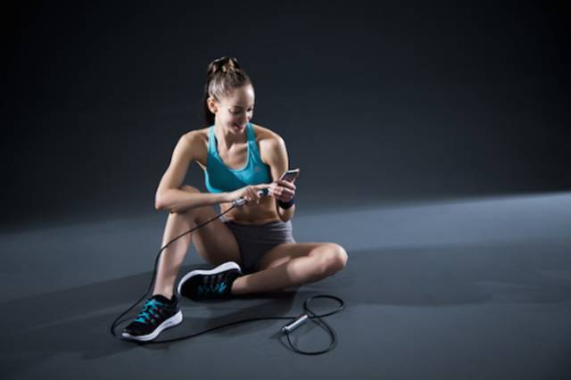 一套高颜值的健身装备,新手哪些健身运动装备值得入手