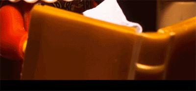 这对小夫妻竟然在家里造出了城堡、火星、九层妖塔