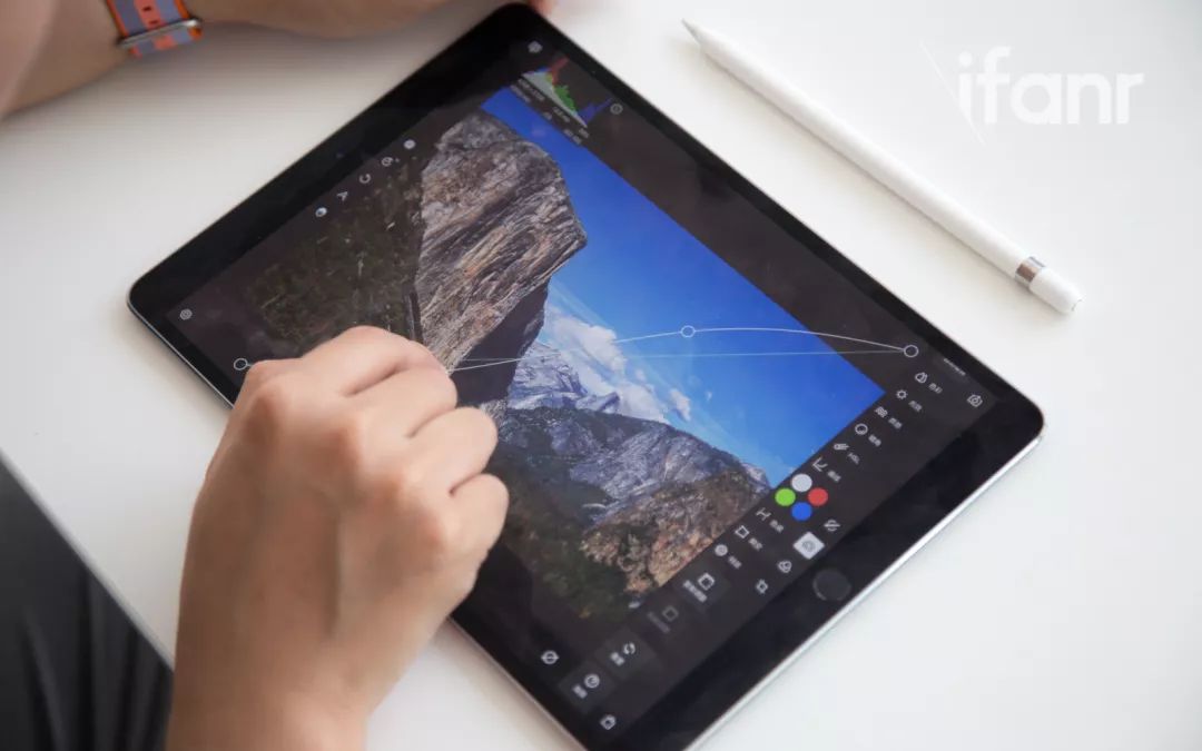 全套文具大礼包10元,超多又好看的文具大礼包