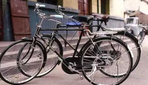 每个男孩都有一个单车骑行梦,每个男孩都有一个自行车梦