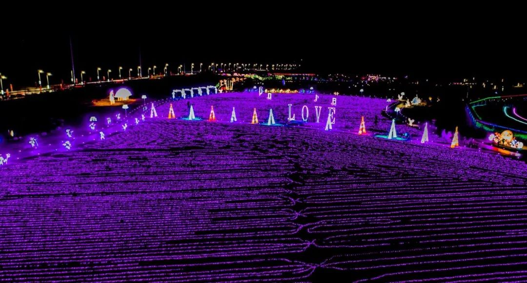 夜景美到让人心动,西海岸生态观光园灯光小镇