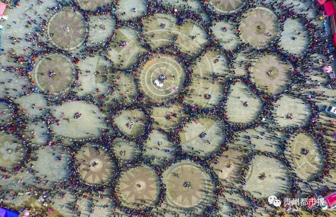 贵州打糍粑这个习俗的由来和传说,贵州侗族过年习俗打糍粑