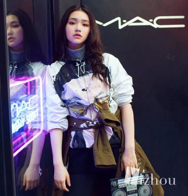 范冰冰抄袭蕾哈娜牌子吗,范冰冰代言美妆