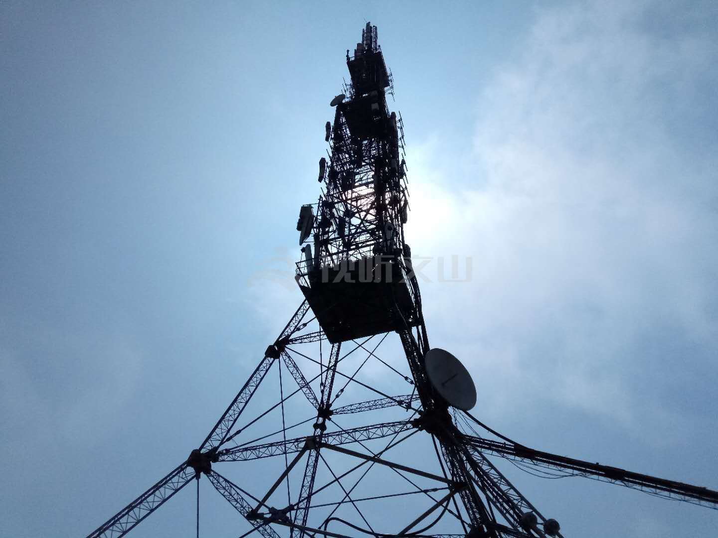 第一高山歌曲,第一高山在哪